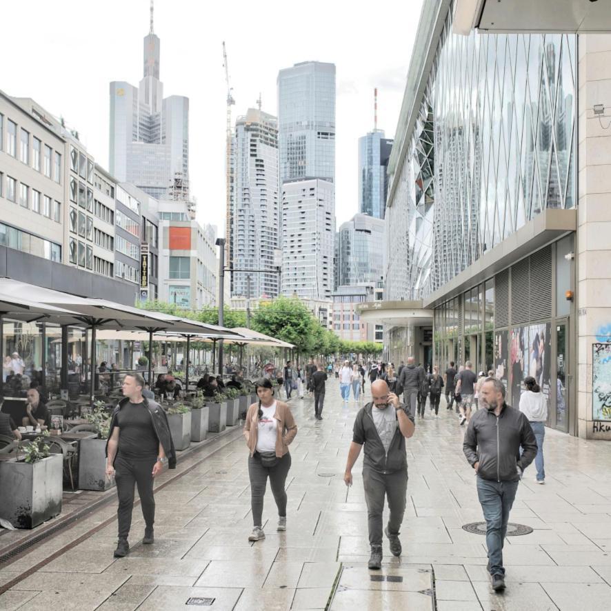 Schoenes Helles Zimmer Direkt In Frankfurt City Nr 301 Hotel Frankfurt am Main Buitenkant foto