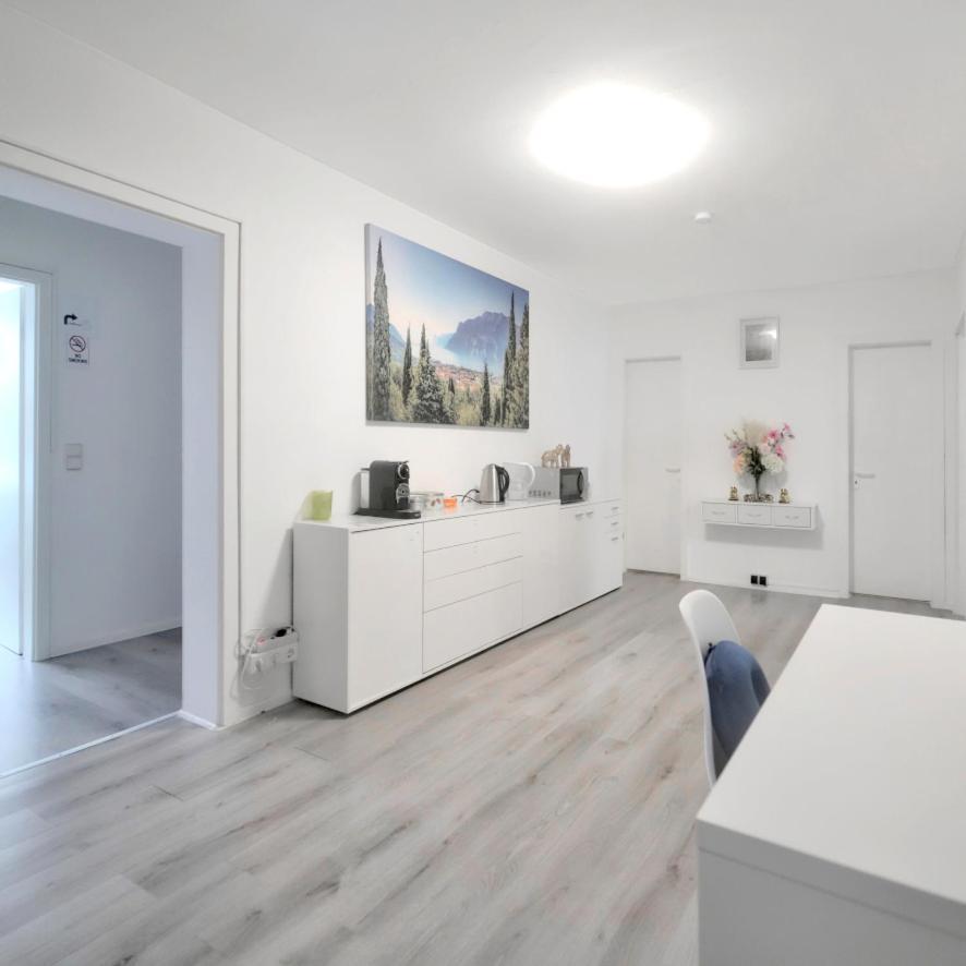 Schoenes Helles Zimmer Direkt In Frankfurt City Nr 301 Hotel Frankfurt am Main Buitenkant foto